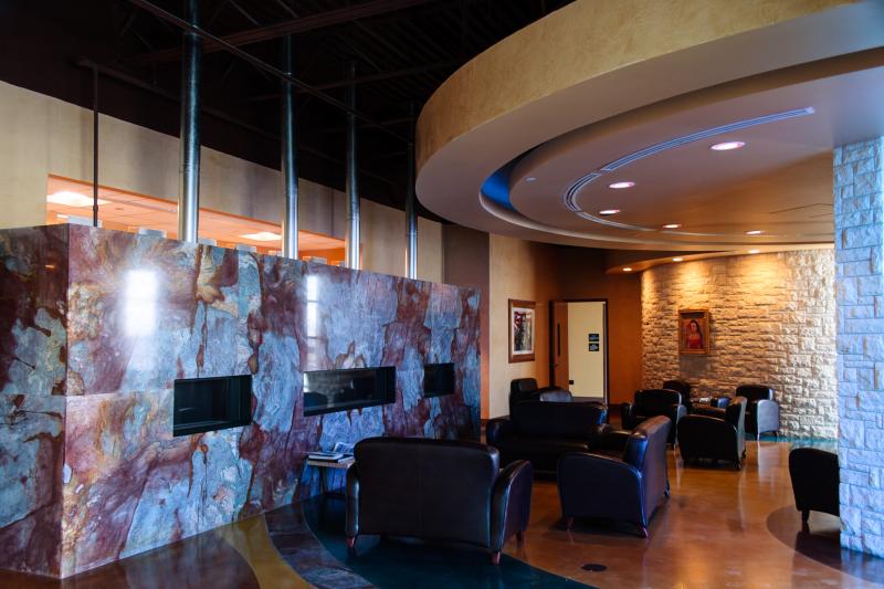 CTI-Inside-Foyer-FirePlace